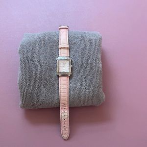 Beautiful Anne Klein watch w/Diamond Accents 💖💕